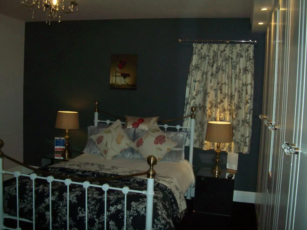 **** Bed & Breakfast Fifth Milestone Cottage Dunnington United Kingdom