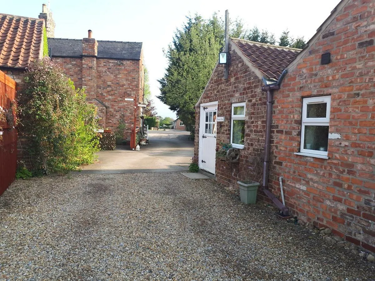 Bed & Breakfast Fifth Milestone Cottage Dunnington