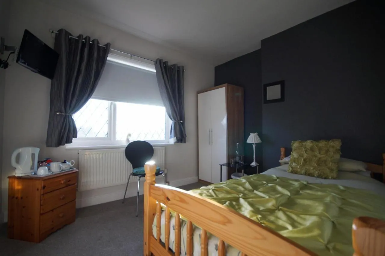Fifth Milestone Cottage Dunnington Bed & Breakfast