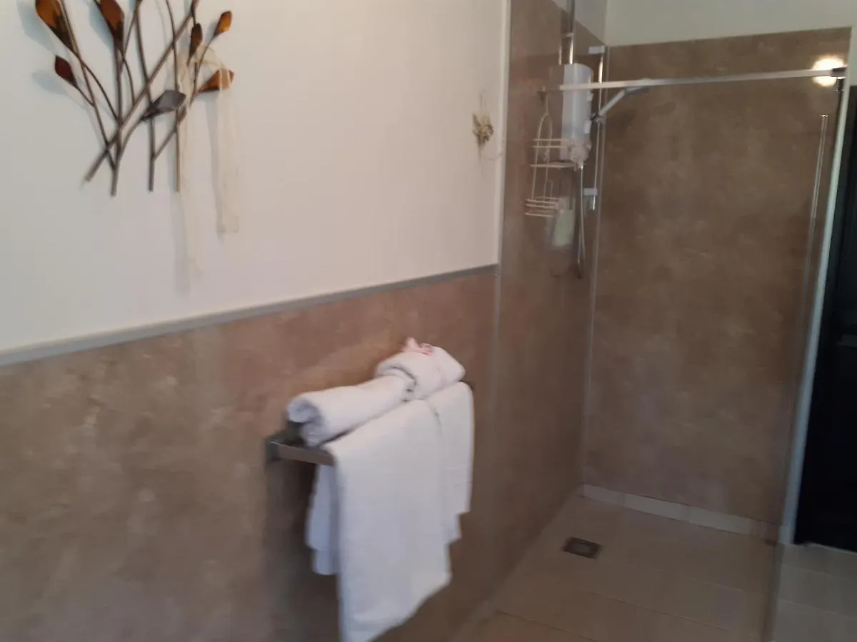 **** Bed & Breakfast Fifth Milestone Cottage Dunnington United Kingdom